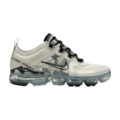 Find NIKE Wmns Air Vapormax 2019 'vast on Editorialist. The Nike Wmns Air VaporMax 2019 imbues modern innovation into a futuristic design. Issued in April 2019, this 'Vast Grey' women's colorway revises the iconic runner for the street with a floral motif revealed at the TPU-infused upper's midfoot webbing, on the interior and at the counter. Updated brand graphics appear on the tongue and lateral. Positioned directly underfoot, a translucent VaporMax unit enhance durability and responsiveness. Cactus Plant Flea Market, Vapormax 2019, Air Max Day, Cactus Plant, Air Vapormax, Futuristic Design, Grey Women, Smiley Face, Flea Market