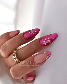 Christmas Naildesign, Christmas Nails Winter, New Years Nail Designs, Snowflake Nails