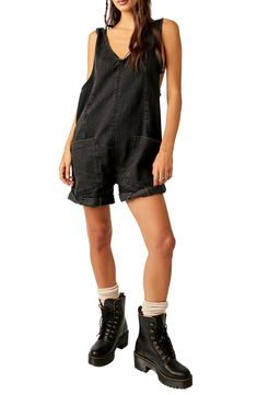 Sturdy short overalls are cut from inky cotton denim and as much fun to wear as they were when you were a kid. 3" inseam, 26" leg opening, 21" center front (size medium) V-neck Adjustable straps Front patch pockets 100% cotton Machine wash, tumble dry Imported Short Denim Overalls, High Roller, Short Denim, True North, Simple Tees, Cardigan Top, Chunky Sweater, Denim Overalls, Overall Shorts