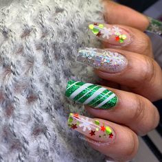 Christmas Nails Encapsulated, Christmas Encapsulated Nails, Encapsulated Christmas Nails, Clear Christmas Nails, Glitter Acrylic Nails, Year Nails, Girly Nails, Nail Pics