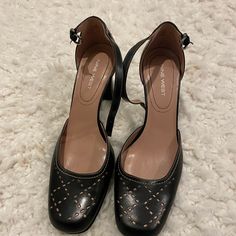 Never Worn Send Offers! Size 7 Gray Round Toe Heels For Work, Gray Round Toe Heels For Spring, Gray Spring Heels With Round Toe, Spring Gray Round Toe Heels, Gray Round Toe Heels Medium Width, Gray Round Toe Medium Width Heels, Gray Medium Width Round Toe Heels, Casual Gray Heels, Gray Medium Width Heels For Spring