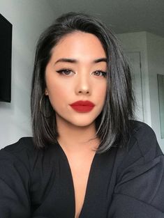 Hair Neck Length, Neck Length Bob, Halloween Women Makeup, Short Bob Cuts, Hair Charms, Neutral Eyes, Beauty Make-up, Cheap Human Hair, Fantasy Hair