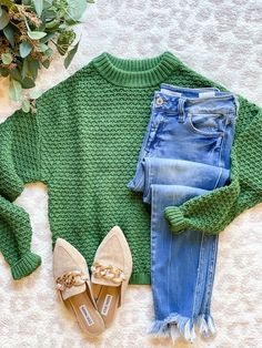 Target Sweaters, Fashion Diva, My Favorite Color, Mom Outfits, Spring Summer Fashion