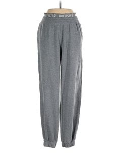 Hollister Sweatpants Size: X-Small Gray Activewear - used. 11% Elastane, 32% Polyester, 57% Nylon, Cropped, Solid, High Rise | Hollister Sweatpants - High Rise: Gray Activewear - Size X-Small Sporty Full Length Pull-on Sweatpants, Stretch Athleisure Bottoms For Daywear, Full-length Pull-on Sweatpants For Loungewear, Winter Full-length Pants With Ribbed Waistband, Loungewear Pants With Elastic Side Panels And Tapered Leg, Stretch Pull-on Sweatpants, Straight Leg Bottoms With Elastic Side Panels, Ankle-length Pants With Elastic Side Panels, Fitted Sweatpants With Pull-on Style For Loungewear