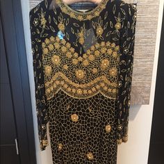 This Is A Beautiful Beaded Unique Vintage Elegant Dress In Great New Conditions Sz Medium More Like A 6/8 Size Vintage Elegant Dress, Black Beaded Dress, Dresses Vintage, Vintage Elegant, Beaded Dress, Elegant Dress, Black Beads, Gold Black, Vintage Gold