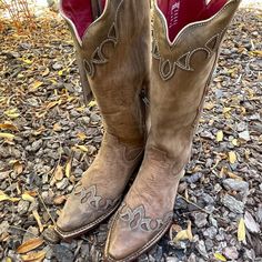 New Ferrini Tessa Brown Leather Western Women's Boots, Size 9.5, Snip Toe, Partial Side Zipper, 1 3/4" Heel Height, 15" Overall Height, 14" Circumference, Full Grain Leather, Embroidery Design, Double Stitched Trim, Side Studded Trim, Leather Lining And Outsole, Style No. 84161100, Gorgeous Leather Detailing At The Toe, Heel And Boot Top - Check It Out! Brand New With Tags, Never Been Worn! Comes From A Smoke Free Home! Fast Shipping! Western Heeled Boots With Suede Lining, Elegant Snip Toe Boots For Rodeo, Elegant Round Toe Boots For Rodeo, Leather Embroidery, Leather Detailing, Western Women, Western Boots Women, Gorgeous Leather, Shoes Heels Boots