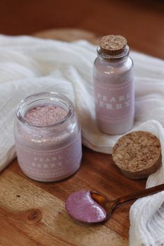 A powdered face mask for dull, dry, and aging skin, made with exotic ingredients such as freshwater pearl powder, sandalwood, and dragonfruit. Freshwater Pearl Powder * contains 30 different minerals, high in amino acids & calcium Rose Petals * contain a high amount of vitamin C, and their sugar content creates a soothing feeling on sensitive skin How to Use: Mix 1-2 tsp in a non-metal container with 0.5-1 tsp water, herbal tea, plain yogurt, honey, aloe vera juice, hydrosol to create a smooth p Clay Coconut, Pearl Mask, Diy Scrubs, Yogurt Honey, Mask Powder, Sandalwood Powder, Rose Hydrosol, Strawberry Powder, Aloe Juice