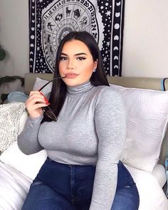 Outfits Gorditas, Chubby Fashion, Curvy Fashionista, Look Retro, Plus Size Fashion For Women, Curvy Girl Fashion, Curvy Girl Outfits, Curvy Outfits, Look Plus