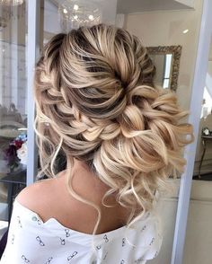 Beautiful braided Updos Wedding hairstyle to inspire you - This stunning wedding hairstyle for long hair is perfect for wedding day,bridal Hairstyle ideas Bridal Updos, Half Bun, Long Hairstyle, Trendy Hairstyle, Bun Hairstyle, Easy Hairstyle, Wedding Hair Inspiration