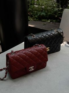 Brown Chanel Bag, Red Chanel Bag, Brown Chanel, Moodboard Fashion, Chanel Resort, Red Chanel, Luxury Stationery, Luxe Style