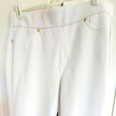 These Super Comfy Michael Kors Leggings Are Pure White With Gold Hardware. They Are Totally Stretchy And Are Tapered Down The Leg. They Are Brand New Without Tags! Stretch White Leggings For Workwear, White Stretch Leggings For Work, Fitted Michael Kors Casual Bottoms, Michael Kors Fitted Casual Bottoms, White Micro-elastic Sporty Leggings, White Micro-elastic Elastane Leggings, Pant Jumpsuit, Michael Kors, Pants For Women