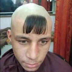 Bad Haircut Funny, Worst Haircut Ever, Haircut Memes, Haircut Fails, Ugly Hair, Barber Haircut, Bad Haircut, Corte De Cabelo Masculino, Edgy Hair