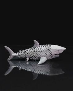 Dive 🌊 into the depths of creativity with our exquisitely crafted Articulated Great White Shark sculpture 🦈, meticulously designed and 3D printed to capture the awe-inspiring majesty of the ocean's most iconic predator. Each piece is expertly articulated, allowing you to pose and display this magnificent creature in lifelike positions. Whether adorning your desk, shelf, or mantelpiece, this stunning sculpture is sure to make a statement in any space, inviting the beauty and power of the ocean into your home or office 🖼️. Hand-painted with attention to detail, our shark sculpture brings a touch of aquatic splendor to any collection, making it a perfect gift for marine enthusiasts, nature lovers, or anyone captivated by the mysteries of the deep sea 🎁. Add a unique and captivating center Shark Sculpture, Shark Painting, Articulated Fish, Shark Fishing, 3d Printing Technology, White Sharks, Great White Shark, Fish Painting, Great White