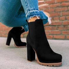 Leopard Ankle Boots, Womens Black Booties, Chunky Heels Boots, Chunky High Heels, Super High Heels, Suede Dress, Martin Boots, Fall Shoes, Soft Grunge