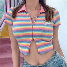 Rainbow Crop Top, Crop Top Styles, Soft Girl Outfits, Harajuku Outfits, Zippered Cardigan, Y2k Aesthetic Outfits, Top Streetwear, Y2k Outfits, Cute Crop Tops