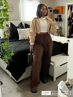 Burgundy And Black Outfit Classy, Classy Earth Tone Outfits, Brown Casual Outfits For Black Women, Black Women Formal Outfits, Neutral Tones Aesthetic Outfits, Black Woman Outfits Classy, 21 Yr Old Outfits, Professional Streetwear Women, Work Outfits Black Women Casual