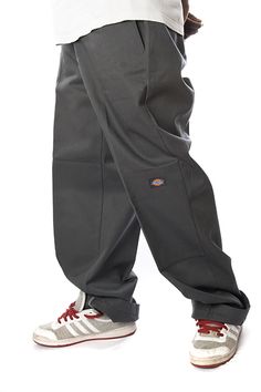 Baggy Dickies Pants, Dickies Clothing, Dickies Double Knee, Baggy Dickies, Looks Hip Hop, Estilo Cholo, Skater Pants, Cholo Style, 90s Fashion Men