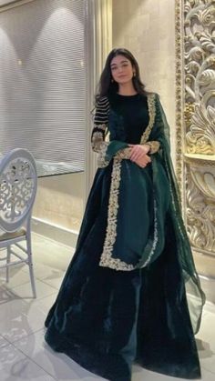 Hijab Chic: Trending Styles in Modest Fashion & Abaya Designs Asian Wedding Dress Pakistani, Fashion Abaya, Eastern Dresses, Desi Wedding Dresses, Asian Wedding Dress, Suit Collection