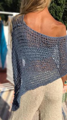 Poncho denim blue poncho 100% cotton boho style summer | Etsy Sheer Poncho, Boho Style Summer, Boho Mode, Sheer Sweater, Boho Fashion Summer, Ladies Poncho, Style Casual Chic, Crochet Poncho, Beige Sweater