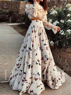 Sukienki Maksi, Elegant Maxi Dress, Plus Size Vintage, Maxi Robes, Indian Fashion Dresses, Printed Maxi, Looks Vintage, Fancy Dresses, Ball Dresses