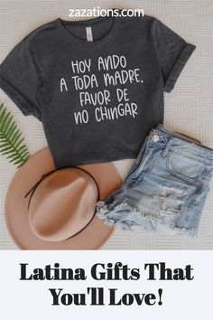 Hoy Ando a Toda Madre - Funny Spanish Shirt For Woman. Unique Latina Strong Shirt . Perfect Latina Mexican Gift . Latina AF Shirt. #andoatodamadre#spanishlatinashirt#mexicanafshirt#latinaafshirt#funnymexicanashirt#funnylatinagift#latinapowershirt#chulashirt#cincodemayoshirt#telenovelasshirt#funnymexicangift#funnylatinashirt#proudlatinashirt Funny Spanish, Dad Humor