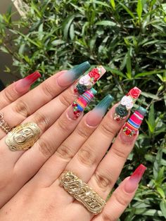 Latina Inspired Nails, Quinceanera Nails Mexican, Fiesta Mexicana Nails, Fiesta Theme Nails Acrylic, 5 De Mayo Nail Ideas, Mexican Style Acrylic Nails, Long Mexican Nails