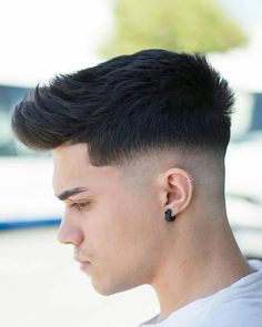 Mid Fade Haircut Men, Fade Haircut Men, Medium Fade, Haircuts Ideas, Haircut Men