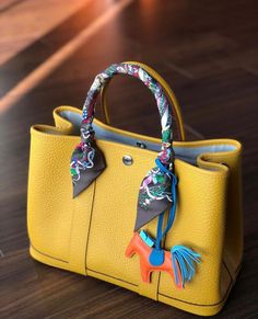 Hermes Constance Bag, Hermes Garden Party, Feed Bags, Hermes Accessories, Luxury Purses, Classic Bags