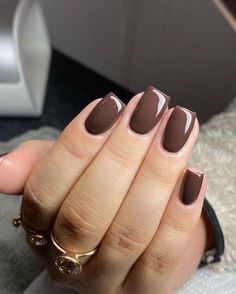 19 Chic Short Nail Ideas for New Year 2024 - Gel, Red, Black, Square, and Trendy Designs Short Square Nails