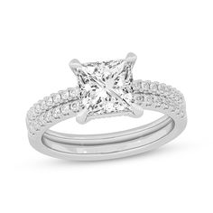 a princess cut diamond engagement ring set