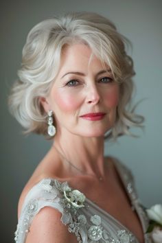 17 Simple & Stunning Hairstyles for the Mother of the Bride - NeedleStar Mother Of Bride Makeup, Mums Wedding