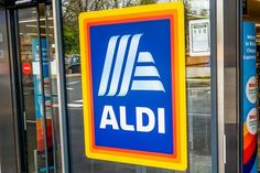 an aldi sign on the door of a store