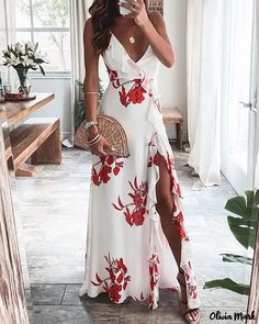 Chique Outfit, Backless Dress Summer, Ruffle Trim Dress, Dress Sleeve Styles, Maxi Robes, Floral Print Maxi Dress, Floral Print Maxi, Ruffled Maxi Dress, Trend Fashion