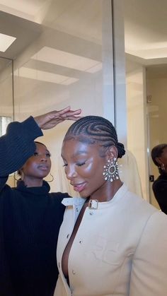 Cornrows Braids For Black Women Natural, Braiding Styles For Black Women, Natural Braids For Black Women, African Women Hairstyles, Braids With Natural Hair, Braids For Wedding, Black Woman Hairstyle, Natural Cornrow Hairstyles, Flips Hair