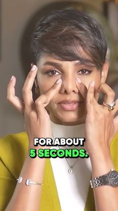 Try These Age-Defying Exercises!! How To Depuff Eyes, Reflexology Techniques, Age Defying Skin Care, Facial Routine Skincare, Facial Toning, Facial Routines, Reflexology Massage, Life Mantras, Face Exercises