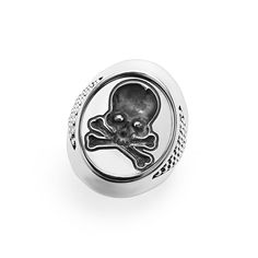 Sterling silver in a skull motif forms this signet ring and encapsulates the spirit of the LAGOS man. Lagos Ring, Stacked Diamond Bands, Diamond Signet Ring, Silver Signet Ring, Gold Signet Ring, A Skull, Antique Inspiration, Men's Jewelry Rings, Exclusive Jewelry