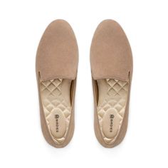 Brown Flats, Suede Flats, Starling, Comfortable Flats, Mens Winter Fashion, Brown Shoe, Mens Fashion Trends, Womens Flats, Womens Slippers