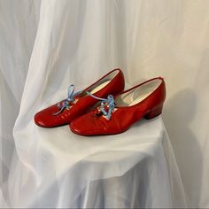 Great Condition 1940s Red Leather Shoe 1940s Shoes, Red Leather Shoes, Vintage California, Cobbler, Flat Shoes Women, Red Leather, Leather Shoes, Loafer Flats, Loafers