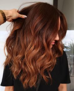 Copper Formula, Warm Caramel Balayage, Balayage Hair Copper, Partial Balayage, Light Auburn Hair, Honey Highlights, Cowboy Copper, Copper Balayage, Red Hair Inspo