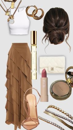 Attending Graduation Outfit Ideas Guest, Feminine Office Outfits, Speaker Aesthetic, Classy Dinner Outfits, Classy Church Outfits, Mom Clothing, Glamouröse Outfits, Kingdom Hall, Cabin Trip