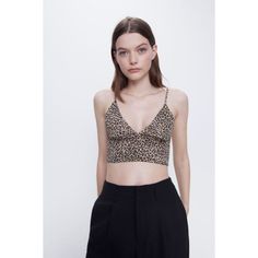 Nwt $39.90 Zara Women's Xs Leopard Print Bralette Top 3067/029/051 Viscose Blend Brand New With Tag In Excellent Condition Measurements Done With Item Laying Flat +-0.5" Tag Size Xs Length 9.5" Pit To Pit 11" Chic Brown Crop Top For Spring, Trendy Brown Crop Top For Day Out, Spring Casual Leopard Print Crop Top, Casual Leopard Print Crop Top For Spring, Trendy Leopard Print Crop Top For Spring, Casual Brown Crop Top For Party, Zara Halter Top, Ribbed Knit Bodysuit, Bralette Top