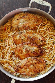 Italian Chicken Pasta, Chicken Pasta Dishes, Parmesan Cheese Sauce, Chicken And Pasta, Creamy Chicken Pasta, Creamy Parmesan, Parmesan Sauce, Spaghetti Noodles, Chicken Spaghetti