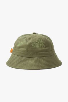 Service Works olive green embroidered bucket hat. Embroidered vegetables, music instruments, fish and a wine bottle. 8oz cotton twill construction. One size fits all CAREHand WashBRANDService Works is based in London, England. Founder grew up family-run hospitality business, my first jobs were in the kitchen; cleaning, prepping and eventually cooking. Service Works is a homage to this. Embroidered Vegetables, Embroidered Bucket Hat, The Body Book, Luxe Life, Japan Design, Kitchen Cleaning, Blue Blanket, Wallet Gifts, Clarks Originals