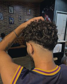 Lowfade Taper Curly Hair, Low Fade Design Haircut, V Fade Design, Low Drop Fade With Design, Low Drop Fade Design, Burst Fade Designs Freestyle, Fade Designs Mens, Mid Fade Designs, Low Fade With Design