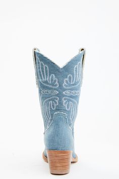 Genuine leather Pointed toe 10" shaft Blue jean vamp and upper White wing embroidery on shaft Pull-on style Western heel Leather outsole with rubber heel cap Imported Blue Cowgirl Boots, Wing Embroidery, White Wing, White Wings, Heel Caps, Crazy Shoes, Rubber Heels, Carolina Blue, Denim Outfit