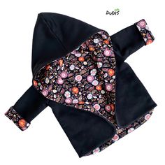 Welcome to DudisDesign! This super sweet reversible jacket is great for babies and toddlers! This little coat suitable for mostly all seasons cooler summer days , warm spring or autumn. It is stylish for your baby and makes a great gift that anyone can be proud to give to a lucky mom and baby. Add matching leggings and headband for shocking beautiful outfit! ☺️ ♥ GET 10% OFF YOUR 1ST ORDER! When you join our mailing list --> http://eepurl.com/hoNwJP ♥ ABOUT THIS JACKET ⚬ Unisex sizes newborn Cotton Outerwear With Adjustable Hood For Playtime, Cute Black Cotton Outerwear, Cotton Hooded Jacket For Playtime In Fall, Sweat Gris, Cotton Lycra Fabric, Clothes Autumn, Lycra Fabric, Matching Leggings