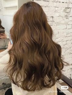 Bambi Brown Hair Color, Natural Honey Brown Hair, Light Brown Hair Warm Tone, Hair Colors For Neutral Skin Tones, Wavy Light Brown Hair, Maple Brown Hair, Shiny Brown Hair, Braun Hair, Golden Brown Hair