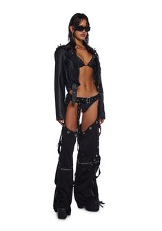 cuz you were born from the shadows… Embrace yer inner darkness in these sikk wide leg chaps that have bondange straps with grommet details, a zip off design, draped chain accents, and an adjustable waist belt. Assless Chaps Outfit, Vanson Leathers, Cowgirl Chaps, Performance Outfit Ideas, Inner Darkness, Distressed Top, Goth Clothing, Fun Photoshoot, Tripp Nyc