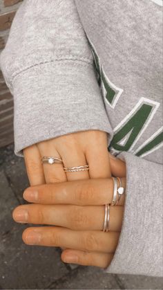 Good And Silver Rings Together, Rings Inspiration Silver, Styling Rings Silver, Silver Stack Rings, Minimalist Rings Stacking Silver, Rings Arrangement On Hand, Simple Silver Rings Aesthetic, Basic Silver Jewelry, Silver Jewlery Photos Aesthetic