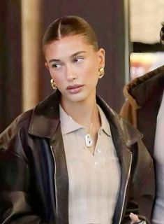 Hayley Bieber Hair, Hailey Bieber Hairstyles, Hailey Bieber Hair, Hayley Bieber, Hailey Rhode Baldwin, Hailey Baldwin Style, Hailey Bieber Style, Golden Girl, Hailey Baldwin